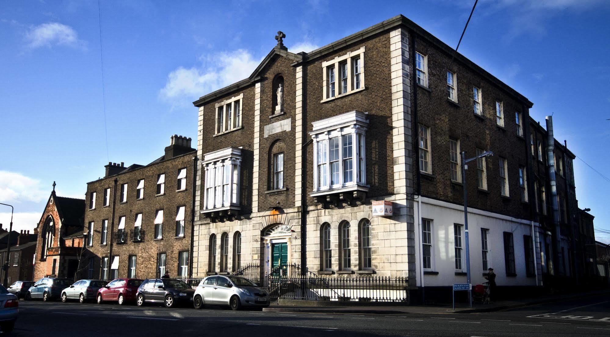 Dublin International Hostel Екстер'єр фото